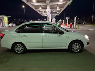 2015 Lada (ВАЗ) Granta I, белый, 380000 рублей, вид 4