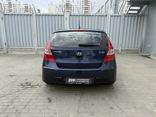 2010 Hyundai i30 I Рестайлинг, синий, 675000 рублей, вид 4