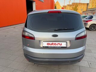 2006 Ford S-MAX I, серебристый, 633000 рублей, вид 4