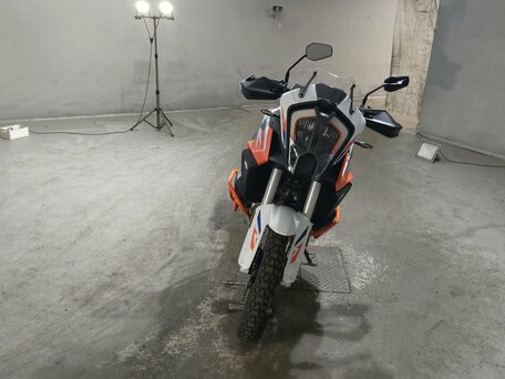 2023 KTM 1290 Super Adventure R, белый, 1930000 рублей, вид 5