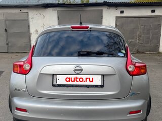 2010 Nissan Juke I, серебристый, 900000 рублей, вид 2