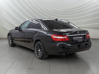 2011 Mercedes-Benz E-Класс 200 7G-Tronic IV (W212, S212, C207), чёрный, 1298000 рублей, вид 5
