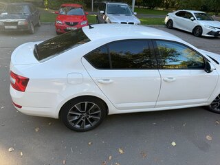2013 Skoda Octavia III (A7), белый, 1300000 рублей, вид 3