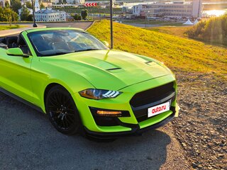 2019 Ford Mustang VI Рестайлинг, серый, 3150000 рублей, вид 2
