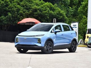 2025 Geely Geometry E 39.4 kWh, голубой, 1340000 рублей, вид 1