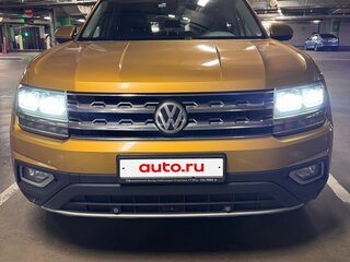 2018 Volkswagen Teramont I, золотистый, 3400000 рублей, вид 2