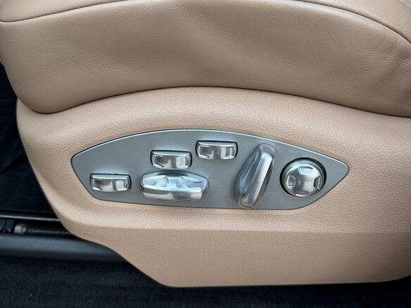 2020 Porsche Macan I Рестайлинг, чёрный, 4500000 рублей - вид 16