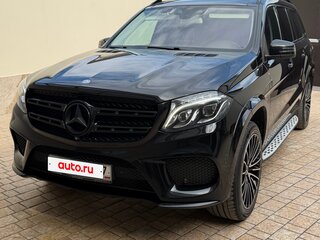 2016 Mercedes-Benz GLS 400 I (X166), чёрный, 4700000 рублей, вид 3