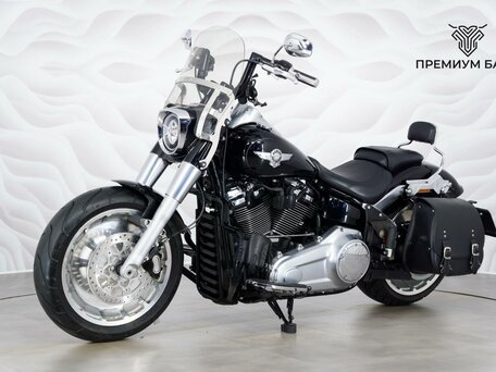 2017 Harley-Davidson Fat Boy, чёрный, 1799000 рублей, вид 3