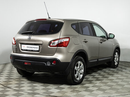 2010 Nissan Qashqai I Рестайлинг, коричневый, 899585 рублей, вид 5