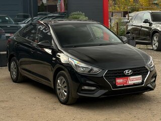 2019 Hyundai Solaris II, чёрный, 1400000 рублей, вид 2