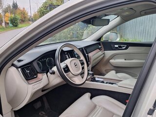 2019 Volvo XC60 II, бежевый, 3900000 рублей, вид 5