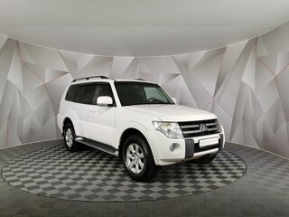 2011 Mitsubishi Pajero IV, белый, 1685000 рублей, вид 3