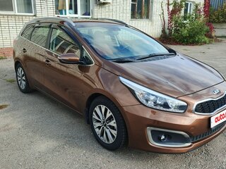 2017 Kia Ceed II Рестайлинг, коричневый, 840000 рублей, вид 1