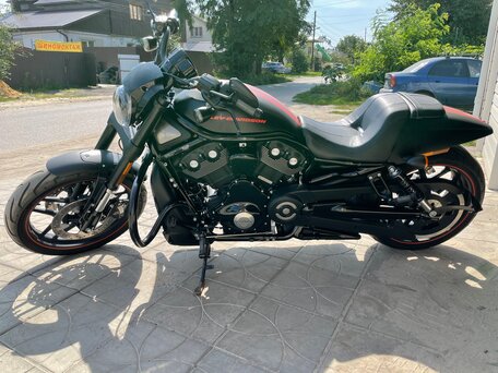 2015 Harley-Davidson V-Rod, чёрный, 1850000 рублей, вид 5