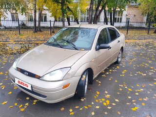 2001 Ford Focus I (North America), золотистый, 265000 рублей, вид 1