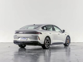 2026 Changan Qiyuan A06 51.48 kWh, серебристый, 2950000 рублей, вид 3