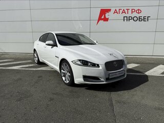 2015 Jaguar XF I Рестайлинг, белый, 1480000 рублей, вид 3