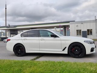 2019 BMW 5 серии 520i VII (G30/G31/G38), белый, 2900000 рублей, вид 2