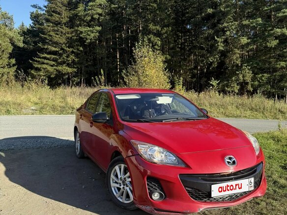 2013 Mazda 3 II (BL) Рестайлинг, красный