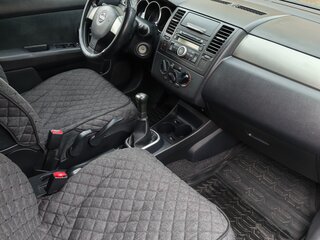 2013 Nissan Tiida I Рестайлинг, коричневый, 845000 рублей, вид 4