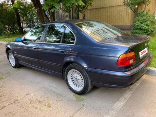 2003 BMW 5 серии 525i IV (E39) Рестайлинг, синий, 1000000 рублей, вид 4
