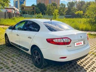 2013 Renault Fluence I Рестайлинг, белый, 900000 рублей, вид 3