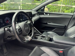 2020 Kia K5 III, белый, 1900000 рублей, вид 5