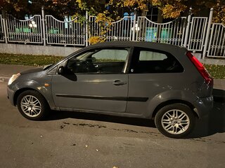2007 Ford Fiesta Mk5, серый, 245000 рублей, вид 4