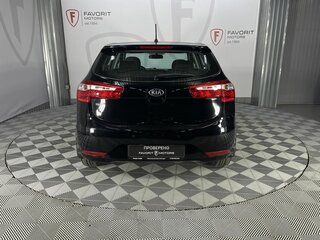 2014 Kia Rio 6-speed III, чёрный, 930000 рублей, вид 3