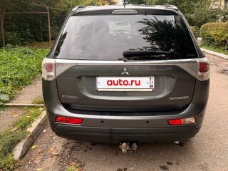 2013 Mitsubishi Outlander III, серый, 1380000 рублей, вид 4