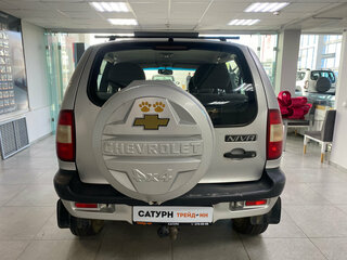 2004 Chevrolet Niva I, серебристый, 250000 рублей, вид 5