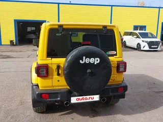 2018 Jeep Wrangler IV (JL), жёлтый, 4200000 рублей, вид 4