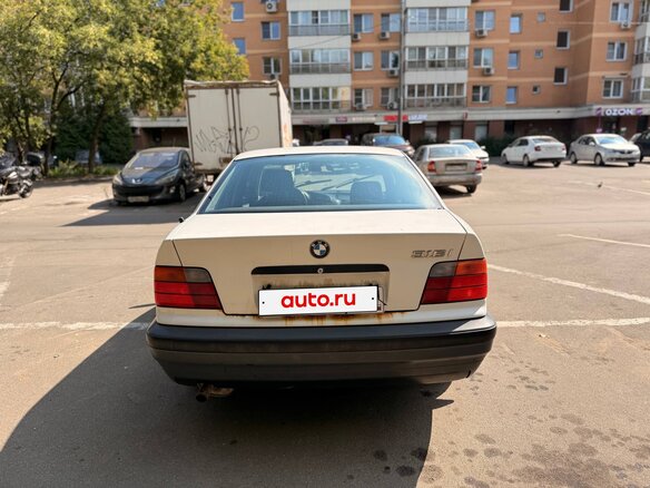 1993 BMW 3 серии 316i III (E36), белый, 320000 рублей - вид 5