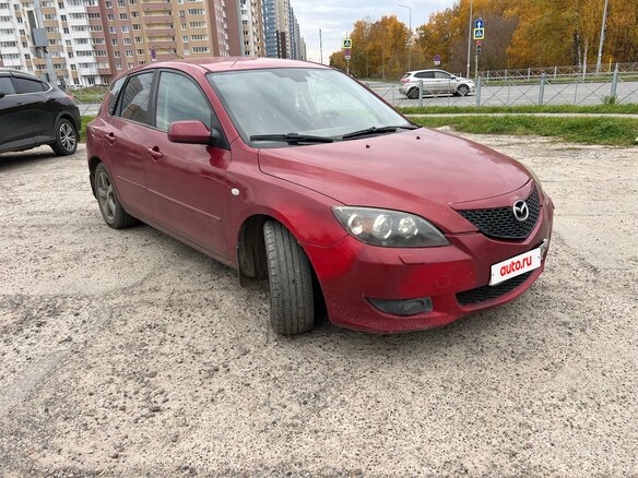 2005 Mazda 3 I (BK), красный, 260000 рублей