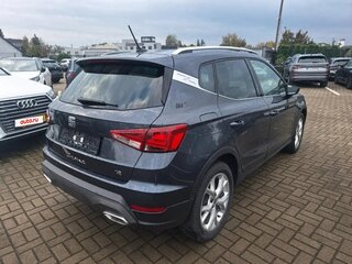 2022 SEAT Arona I Рестайлинг, серый, 1572000 рублей, вид 4