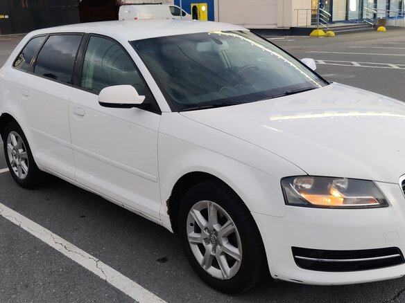 2011 Audi A3 II (8P) Рестайлинг 2, белый, 750000 рублей - вид 8