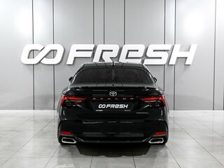 2022 Toyota Avalon V, чёрный, 3349000 рублей, вид 4