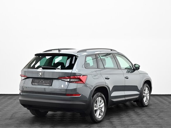 2019 Skoda Kodiaq I, серый, 2555000 рублей - вид 3
