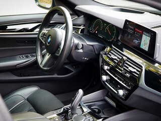 2019 BMW 5 серии 530d xDrive VII (G30/G31/G38), чёрный, 4570000 рублей, вид 5