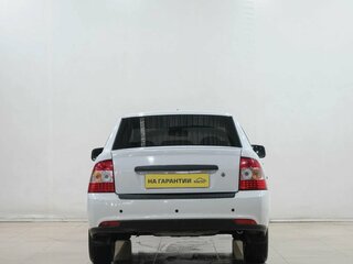 2015 Lada (ВАЗ) Priora I Рестайлинг, белый, 559000 рублей, вид 5