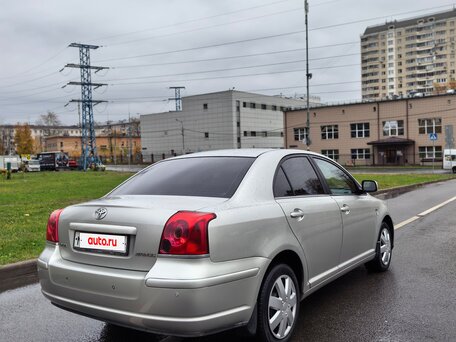 2003 Toyota Avensis II, серебристый, 495000 рублей, вид 4