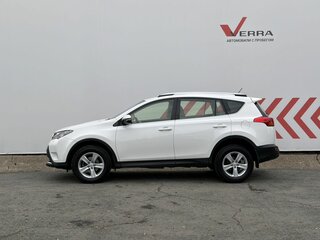2014 Toyota RAV4 IV (XA40), белый, 2345000 рублей, вид 2