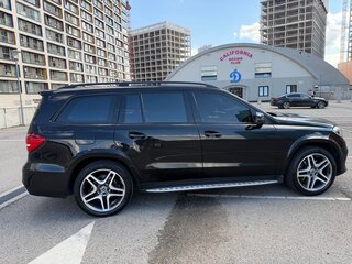 2018 Mercedes-Benz GLS 350 d I (X166), чёрный, 4900000 рублей, вид 4