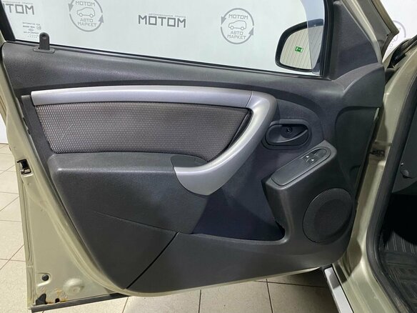 2012 Renault Duster I, бежевый, 735000 рублей - вид 16