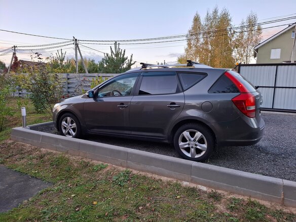 2010 Kia Ceed I, серый, 680000 рублей - вид 3