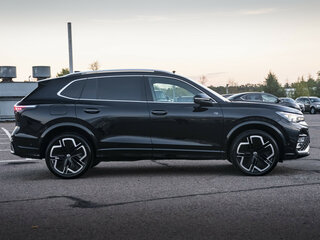 2024 Volkswagen Tiguan L Pro III (China Market), чёрный, 4478000 рублей, вид 4