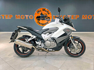 2011 Honda VFR 800X (Crossrunner), белый, 635000 рублей, вид 1