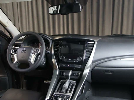 2018 Mitsubishi Pajero Sport III, коричневый, 2499000 рублей, вид 5
