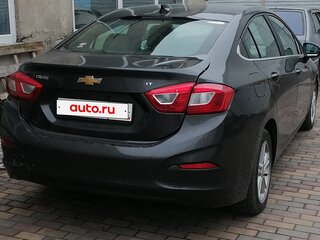 2016 Chevrolet Cruze II, серый, 650000 рублей, вид 2